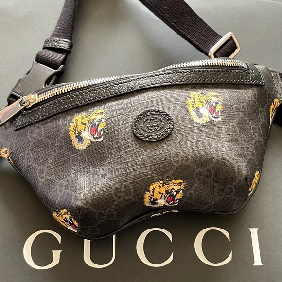 GG BELT BAG WITH TIGER PRINT - Picture 1 of 8